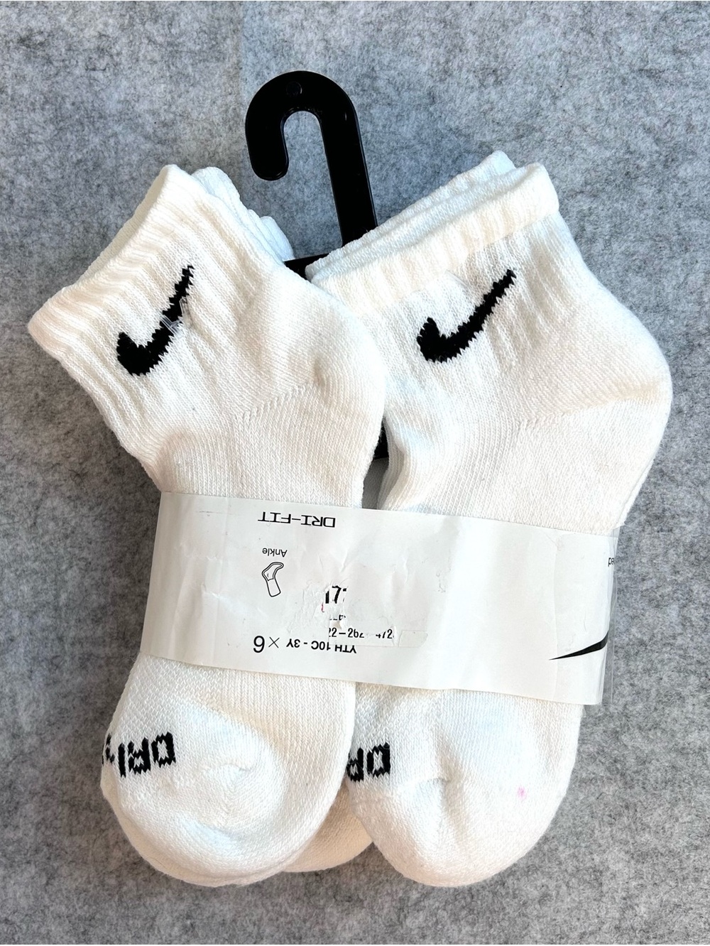 New Kids Nike Dri-Fit Ankle Socks 6 Pack White / 10C-3Y